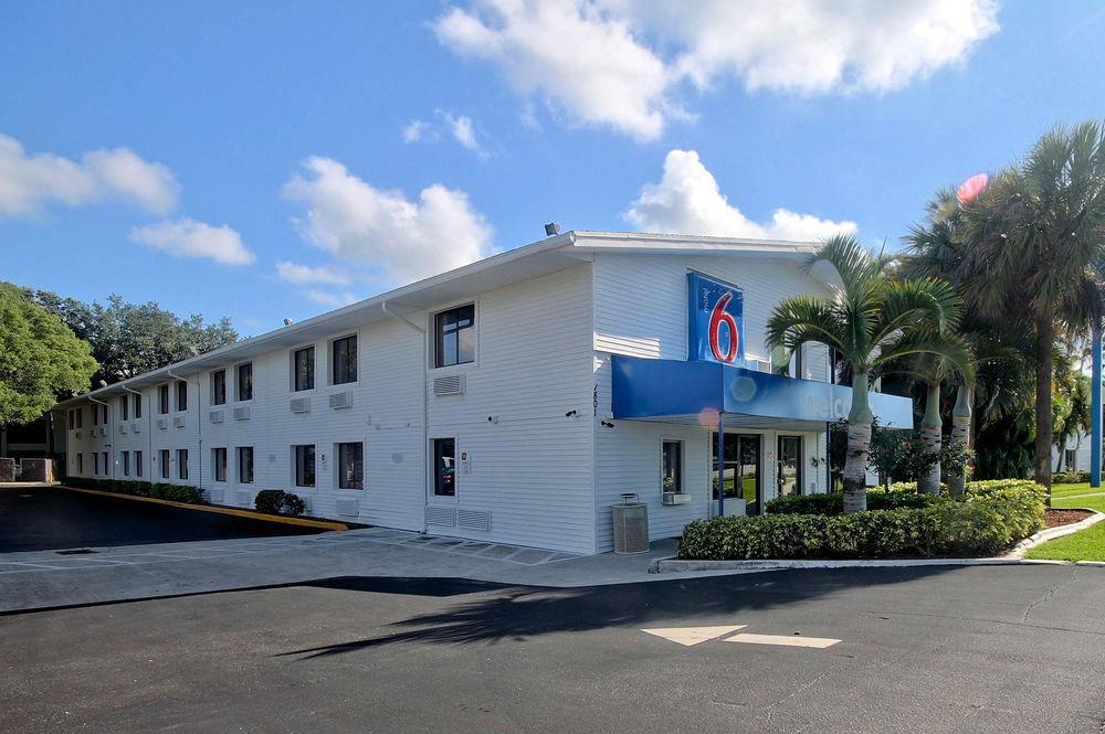 Motel 6-Fort Lauderdale, Fl Экстерьер фото